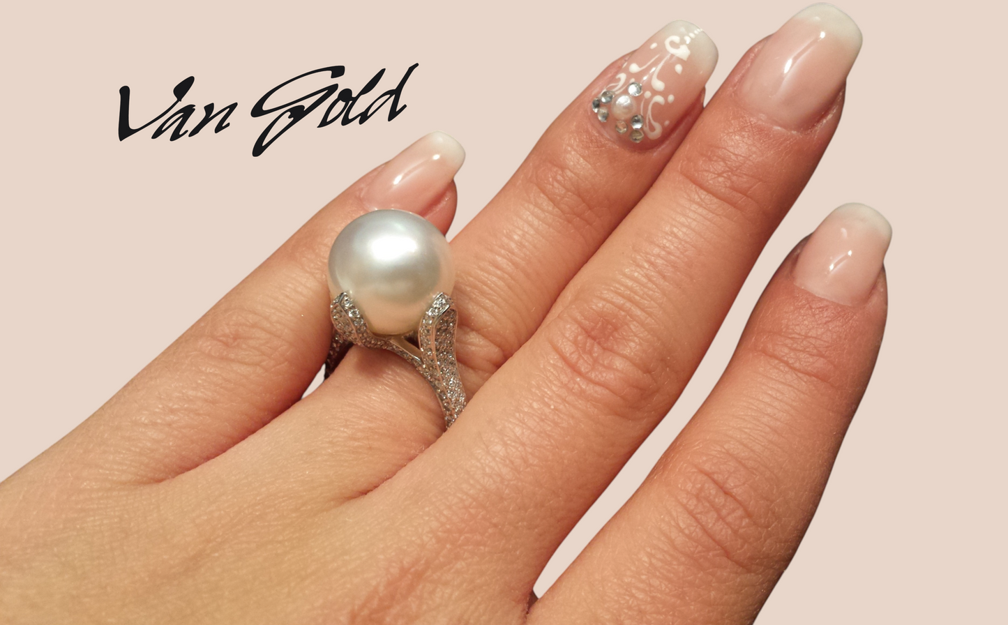 PEARL RING