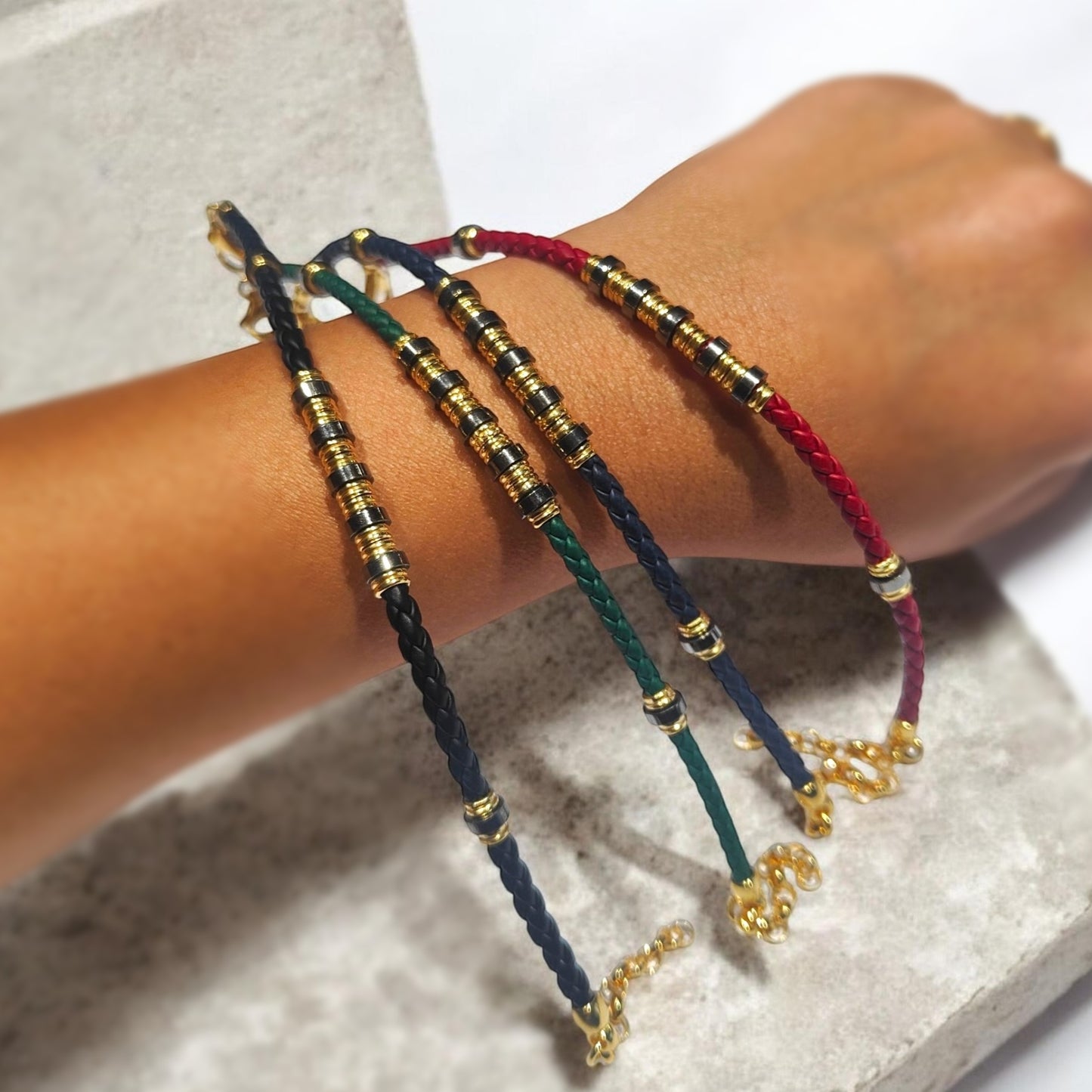 BRACCIALI IN PELLE