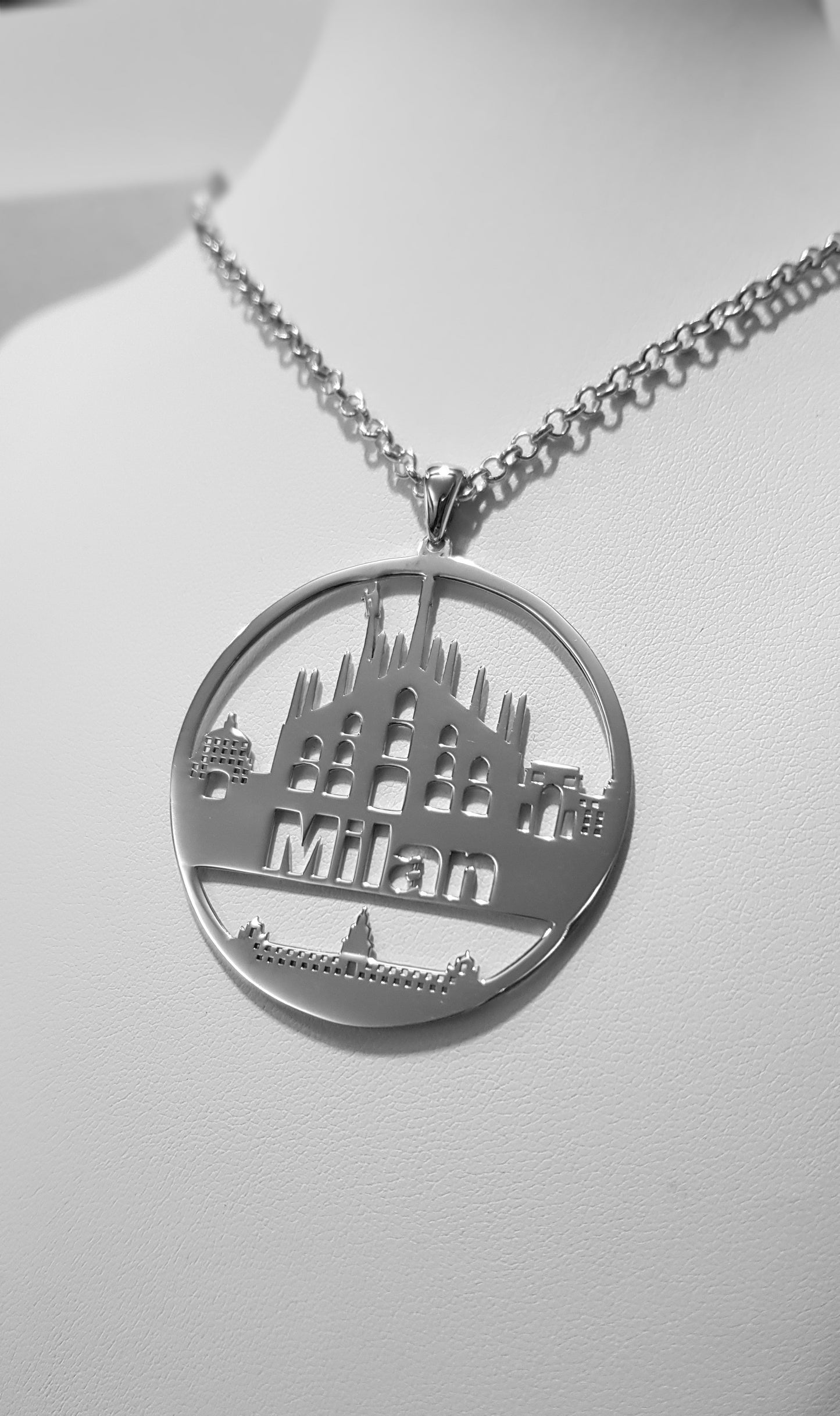 MILANO